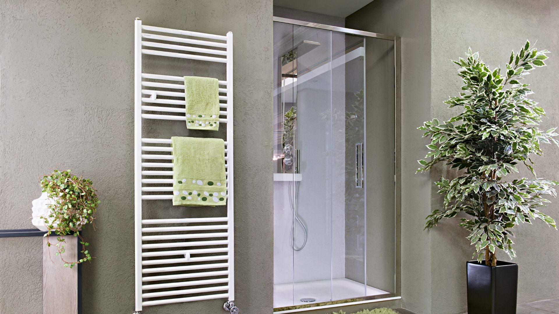 Embrace Luxury and Comfort: Five Reasons You Need a Towel Warmer